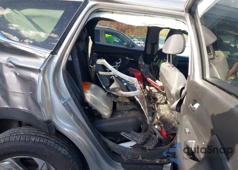 2021 Hyundai Santa Fe Sel z USA, uszkodzony, nr VIN 5NMS2DAJ2MH361009